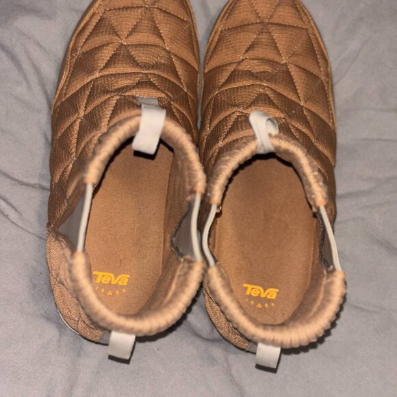 🥾 FOR SALE: Teva Women’s Reember Mid Platform Boots – Size 10 – Caribou Color - Picture 3 of 6